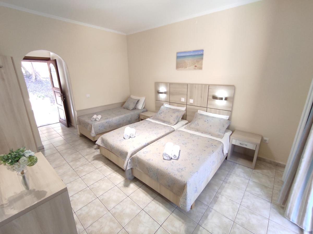ליאפאדס Villa Eleni - Studios מראה חיצוני תמונה